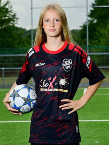 Amelie Wüstenberg