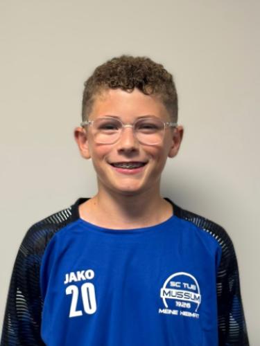 Fabian Selker