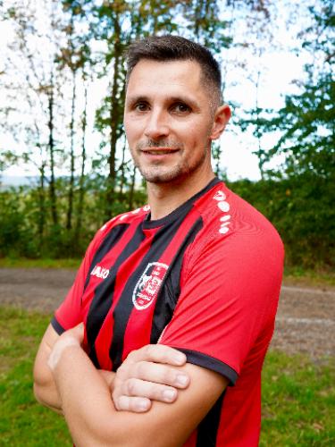 Fabian Bernhard