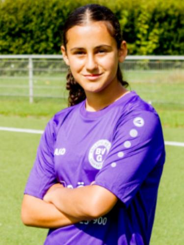Hanife Hanay