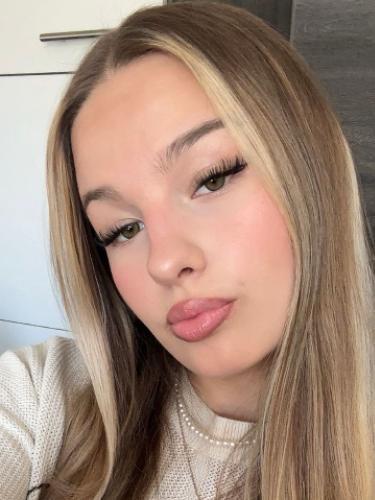 Alina Isakow