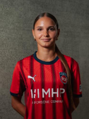 Anika Bugrowski