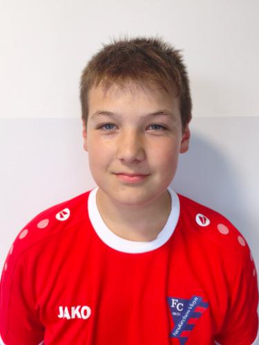 Niklas Macht