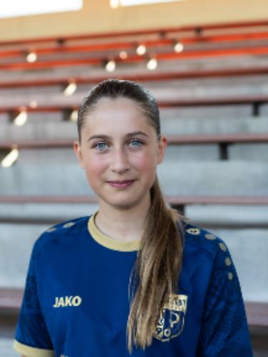 Shania Dubinski