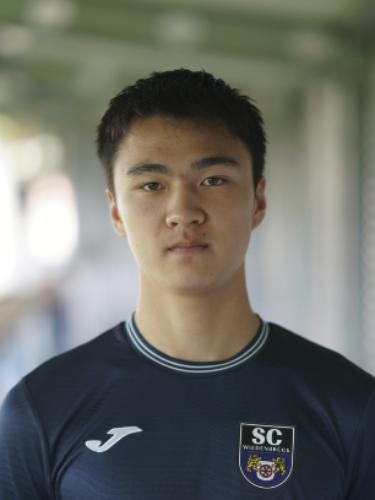 Yixuan Ding