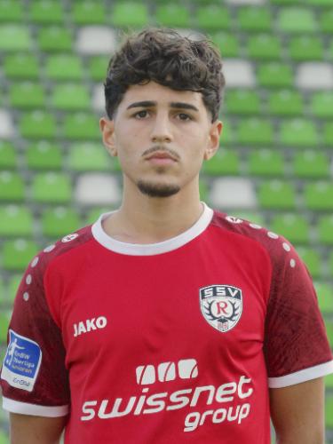 Levon Yakar