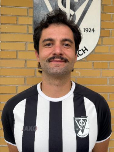 Dennis Batista