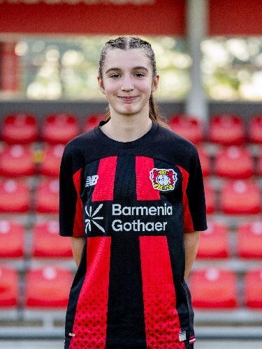 Zola Esmee Josupeit