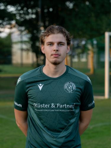 Julian Düwel