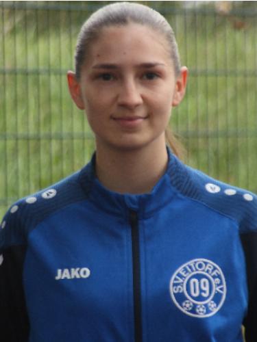 Alizee-Anke Munkacsi
