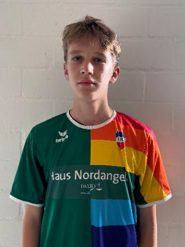 Kris Milow Van Linn