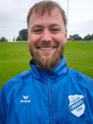 Nick Strothmann