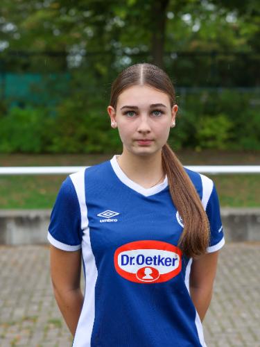 Viktoria Gross