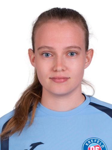 Alina Behmenburg