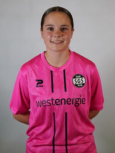 Nele Henkel