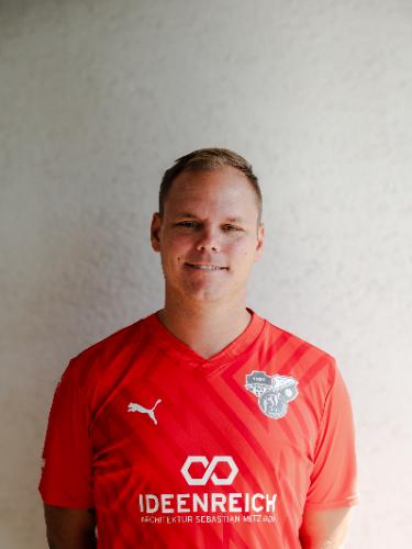 Denis Thomas