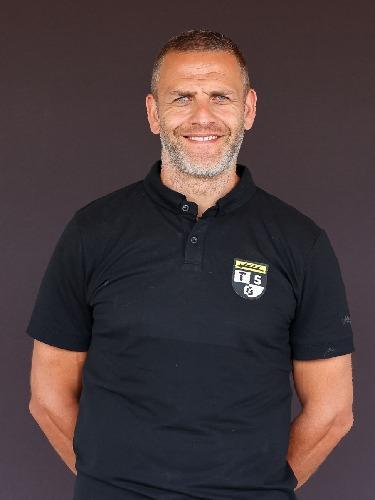 Bülent Pesket