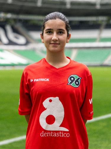 Melis Licia Cakil