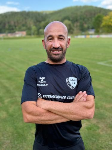 Adnan Veliqi