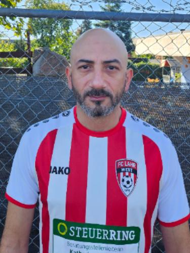 Erhan Fet