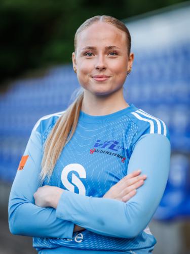 Nives Xenia Kraatz