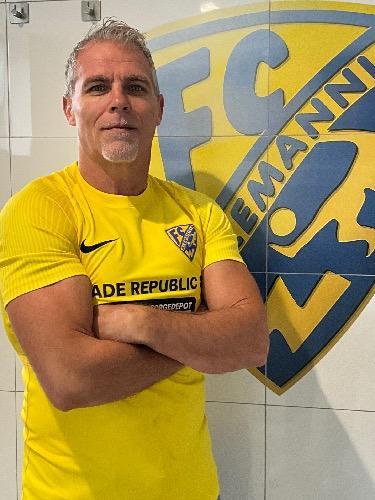 Zeno Nikolaus Oana